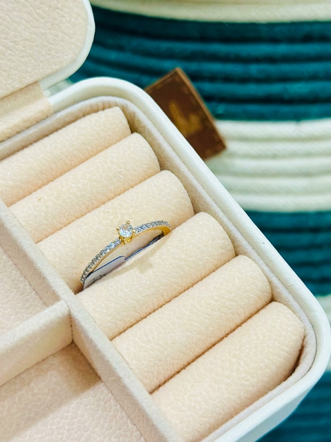 Anel SemiJoia Dourado Cravejada Zircônia Cristal Solitário - 4773