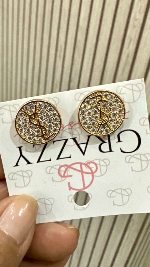 Brinco Dourado Cravejado YSL - 6744