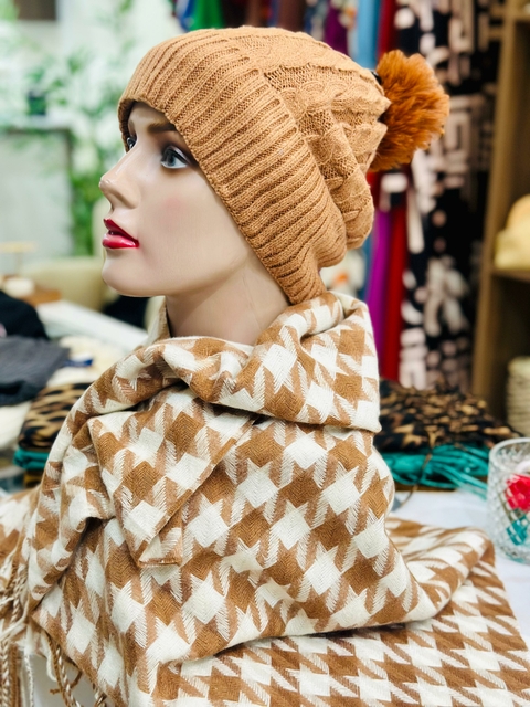 Touca PomPom - Marrom 6514