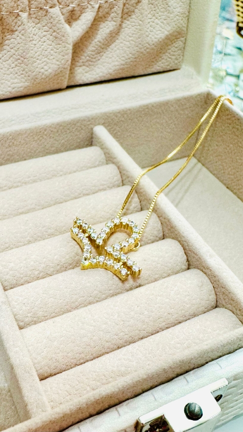 Colar Dourado SemiJoia Cravejado Signos Libra