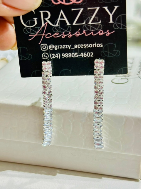 Brinco SemiJoia Prata Cravejado Zircônia Cristal- 6999