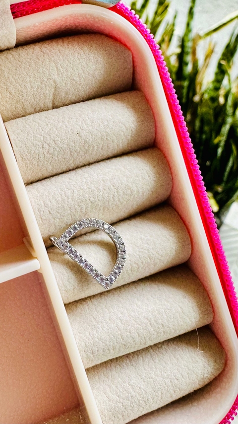 Pingente SemiJoia Prata Letra Cravejada D