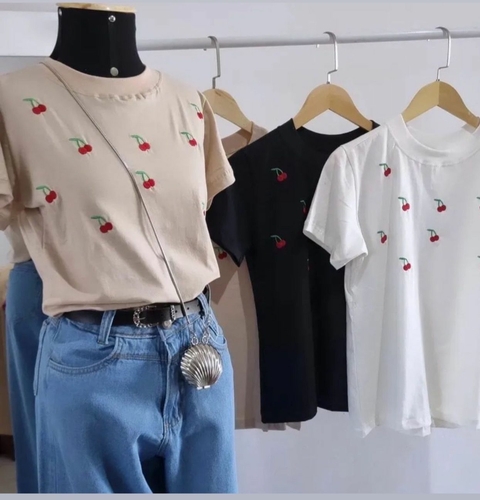 Blusa T-Shirt Malha Cereja - Preta