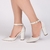 Scarpin verniz off white salto bloco 9 cm - loja online