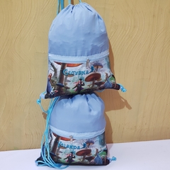 Sacochila com bolso Alice no país das maravilhas lembrancinha - comprar online