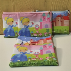 Nécessaire de bolsa no tema princesa para lembrancinha na internet