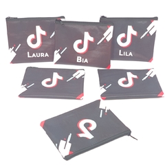 Nécessaire de bolsa no tema Tiktok para lembrancinha na internet