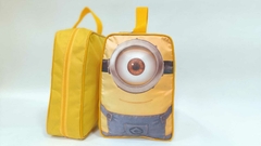 Porta chuteira no tema minnions para lembrancinha na internet