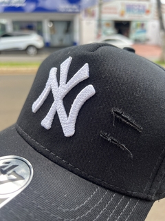 Bone Ny - Forty Seven - comprar online