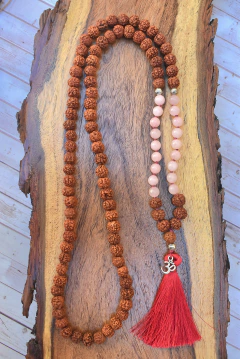 S. De rudraksha y Cuarzo rosa