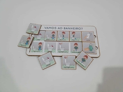https://www.yupibrinquedoseducativos.com.br/produtos/painel-de-rotina-funcional-vamos-ao-banheiro-mdf-sistema-de-encaixe/