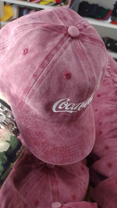 Gorras vintage con logo - GALA DESIGN - Mayorista de gorras Buenos Aires.