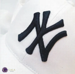 GORRAS BORDADAS 3D en internet