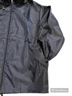 Campera Rompeviento con logo - (copia) - GALA DESIGN - Mayorista de gorras Buenos Aires.