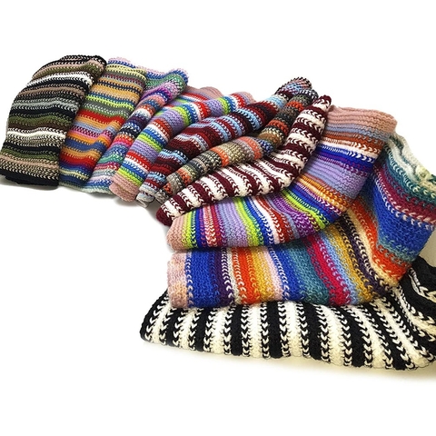 BU01 - BUFANDA RAYADA LARGA CON FLECOS