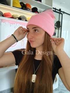 GL- 025 GORRO DE LANA PREMIUM - GALA DESIGN - Mayorista de gorras Buenos Aires.