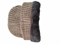 IN3017 - GORRO DE LANA CHENILLE CON PIEL - tienda online