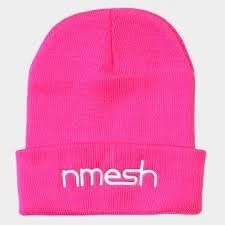 GORRO DE LANA CON LOGO