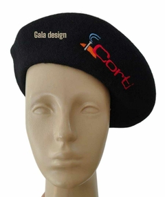 BOINA VASCA BORDADA CON LOGO - comprar online