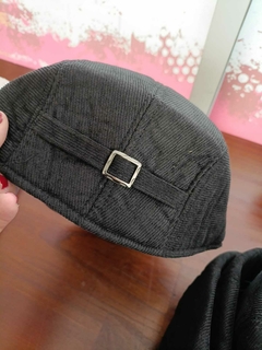 B11 - BOINA DE CORDEROY C/REGULADOR - GALA DESIGN - Mayorista de gorras Buenos Aires.