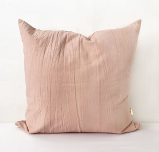Almohadón Rosa liso 50 x 50
