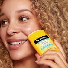 Protetor em bastão beach defense Neutrogena - comprar online