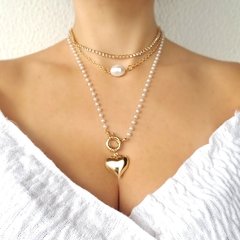 Colar Mon Amour na internet