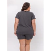 Pijama feminino plus size curto na cor mescla escuro, visto por trás, com camiseta de manga curta e shorts