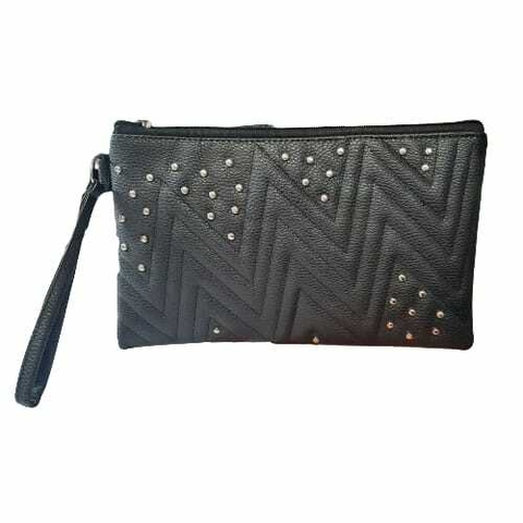 SOBRE BORDADO Y TACHAS / COD. 133-3071