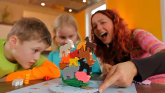 Animals upon Animals - Conclave Editora na internet