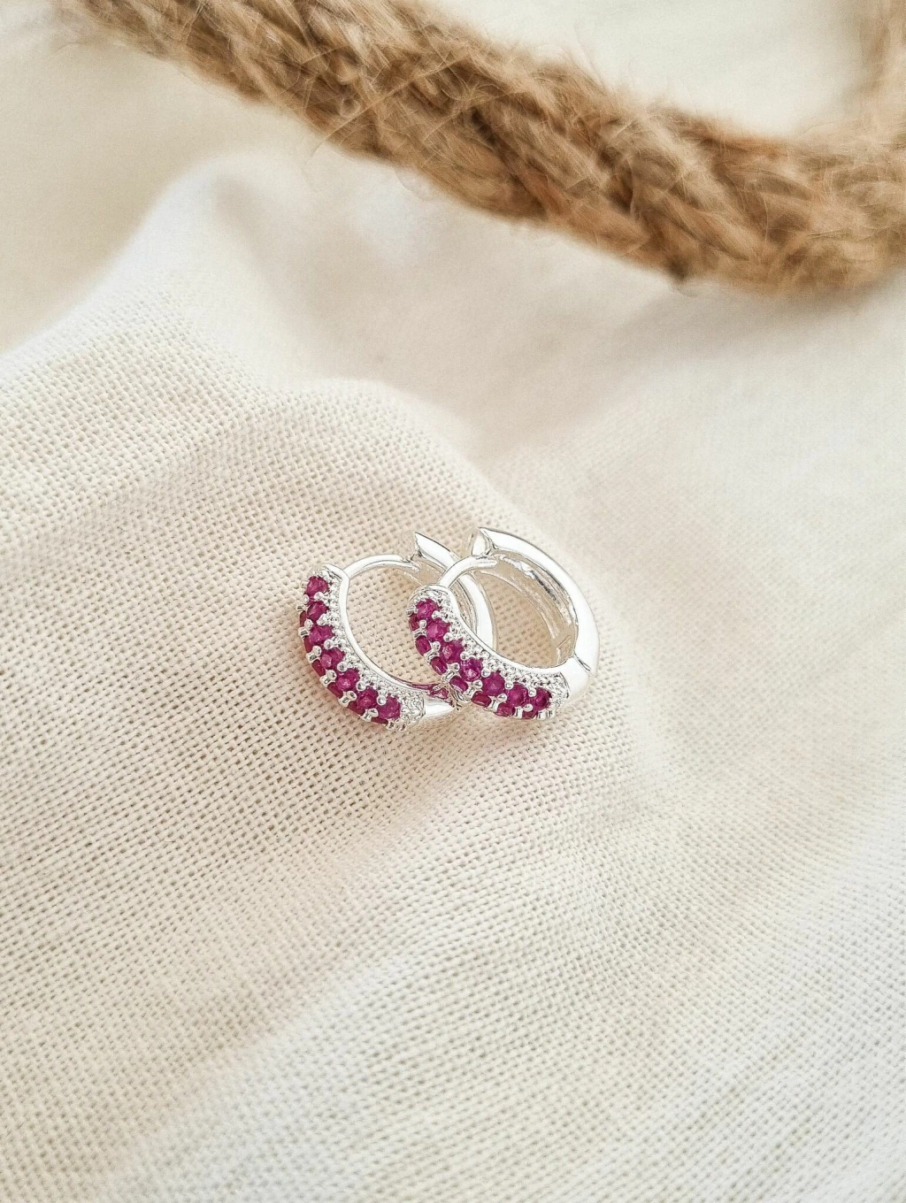 Aros huggies Mirk fucsia 13mm