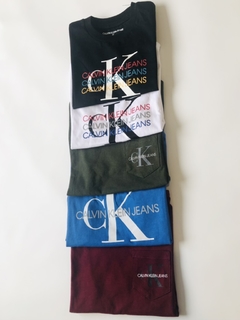 Remera verde CALVIN KLEIN® - comprar online
