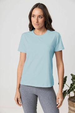 CAMISETA BRUNA ALGODÃO EGÍPCIO AZUL BEBÊ - comprar online