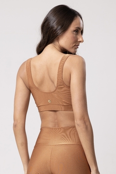 TOP GIU REGATA CANELADO CONHAQUE - Mirnus
