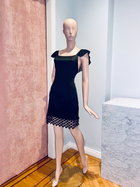 VESTIDO SATÉN NEGRO