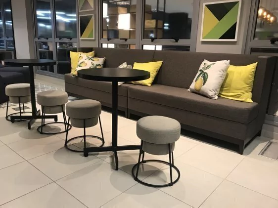 Banco Tulo Lemonade Coworking