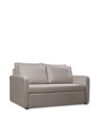 Sofá-cama Cosmopolita em tom claro com almofadas confortáveis, ideal para ambientes modernos.