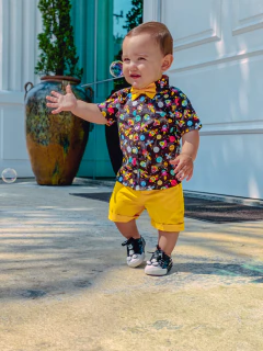 Camisa Infantil Estampa Divertida de Aventuras no Espaço Manga Curta - HKN Camisaria na internet
