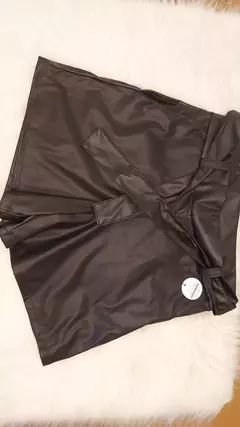 Shorts de Couro