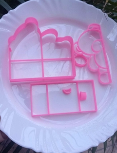 MOLDURA URSO PORTA - AGMS - Produtos Para Confeitaria