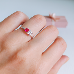 Anillo de Plata con Piedras Rosadas - Mirame Un Instante