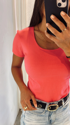 REMERA GEORGIA en internet