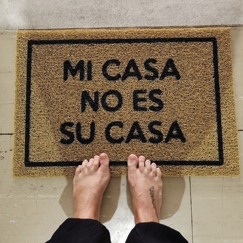 Capacho - Mi Casa no es Su Casa
