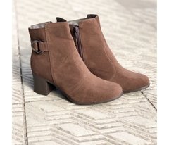 Bota Feminina Nobuck Bico Aredondado - loja online