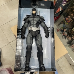 Batman Arkham Origins Neca 1/4 en internet