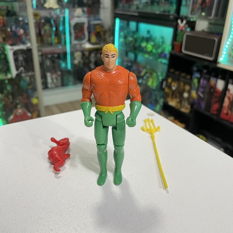 DC COMICS SUPER HEROES 1989 TOYBIZ AQUAMAN