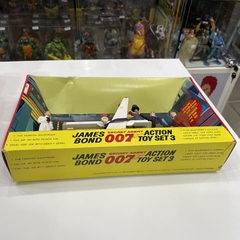 James Bond Secret Agent 007 Action Toy Set 3 - Calabozo Mutante