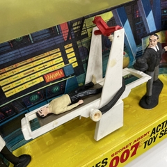 James Bond Secret Agent 007 Action Toy Set 3 - comprar online
