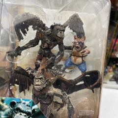 Flying Monkeys Land of Oz McFarlane Monsters - comprar online