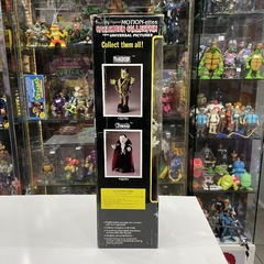Dracula Universal Monster Halloween Display Figure - comprar online